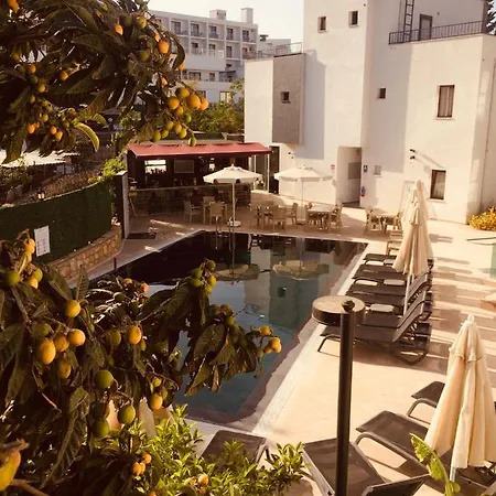 Orya Aparts Aparthotel *