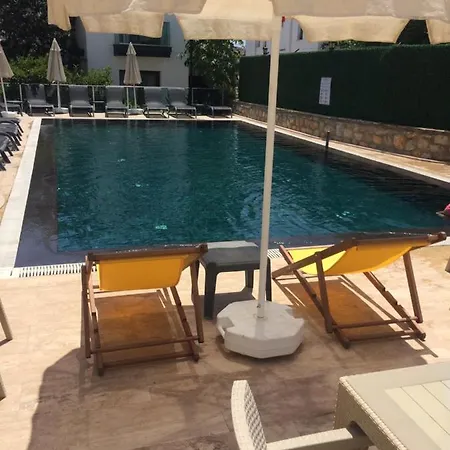 Aparthotel Orya Aparts