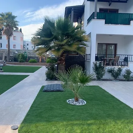 Orya Aparts Aparthotel *