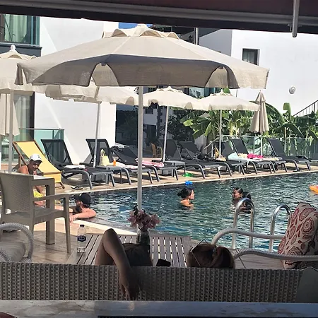 Orya Aparts Aparthotel *