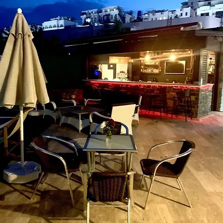 Orya Aparts 아파트호텔