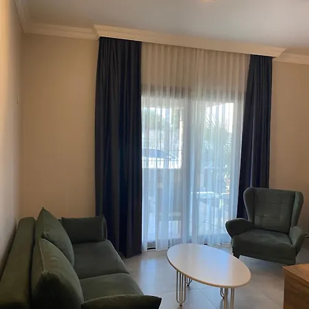 Orya Aparts Aparthotel