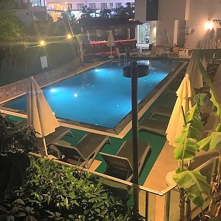 Apart-hotel Orya Aparts